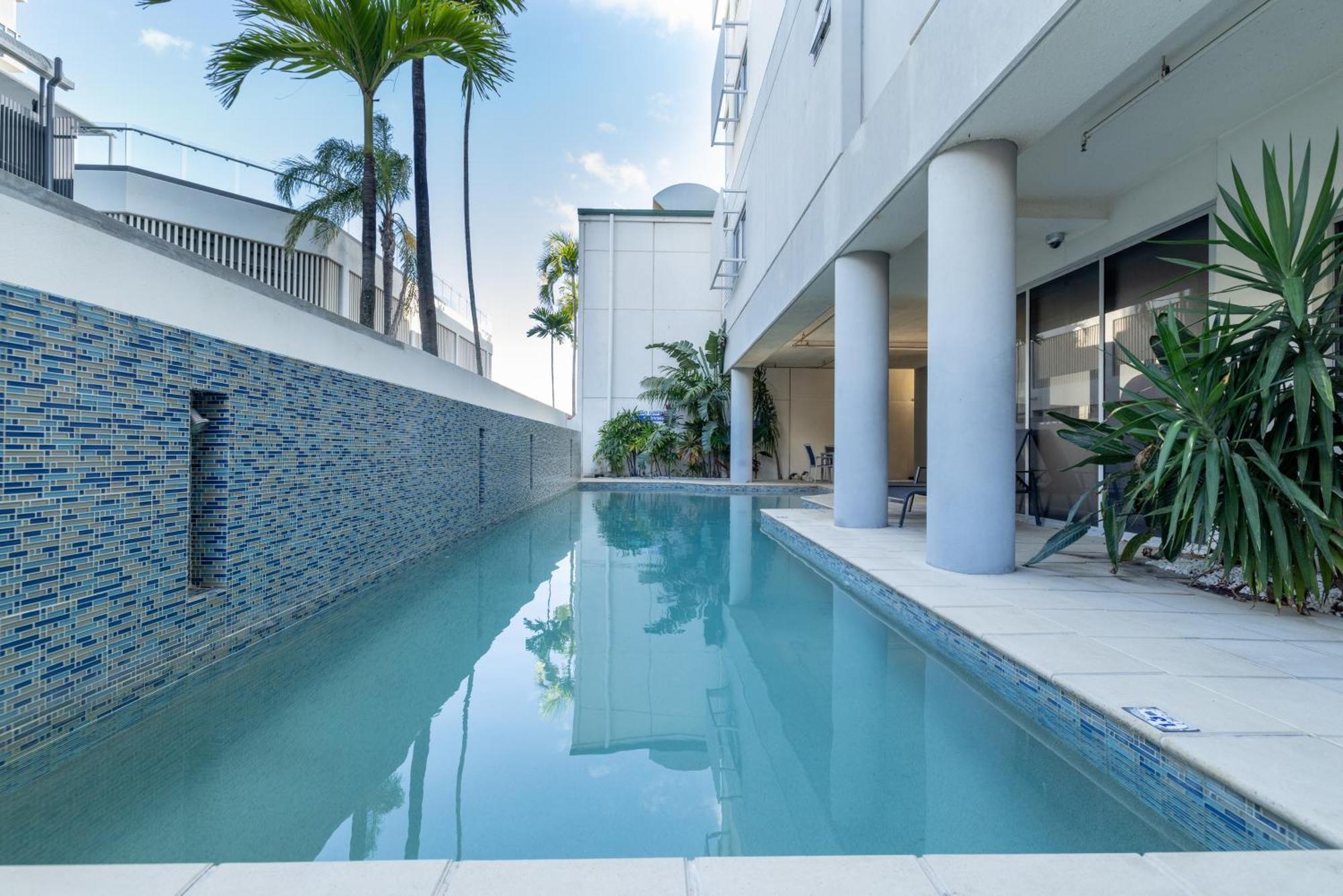 Oaks Townsville Metropole Hotel Екстер'єр фото