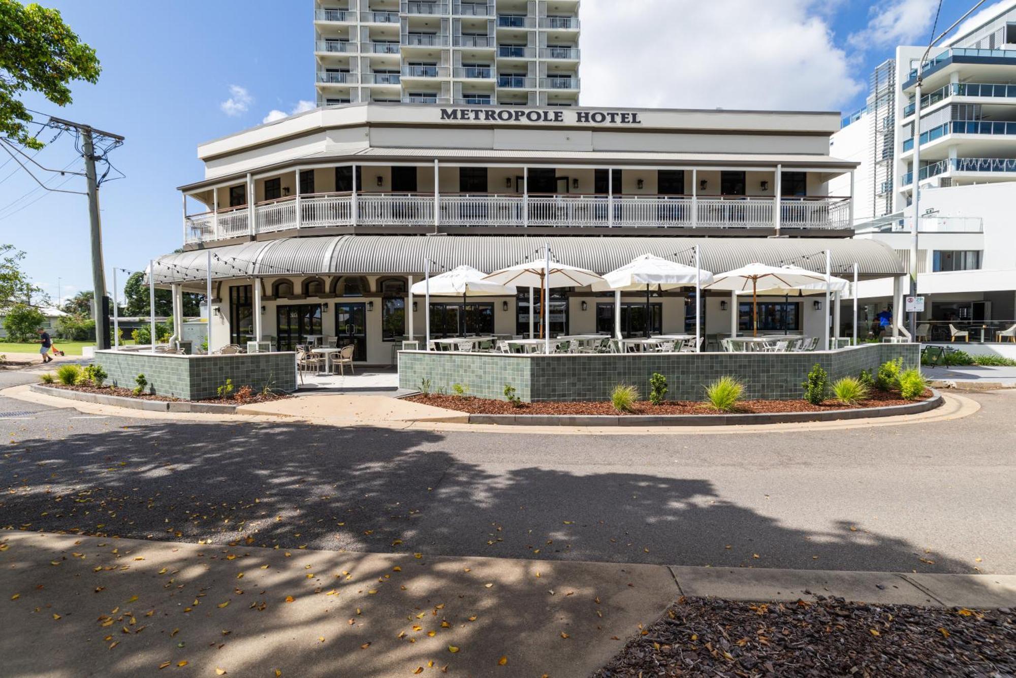 Oaks Townsville Metropole Hotel Екстер'єр фото