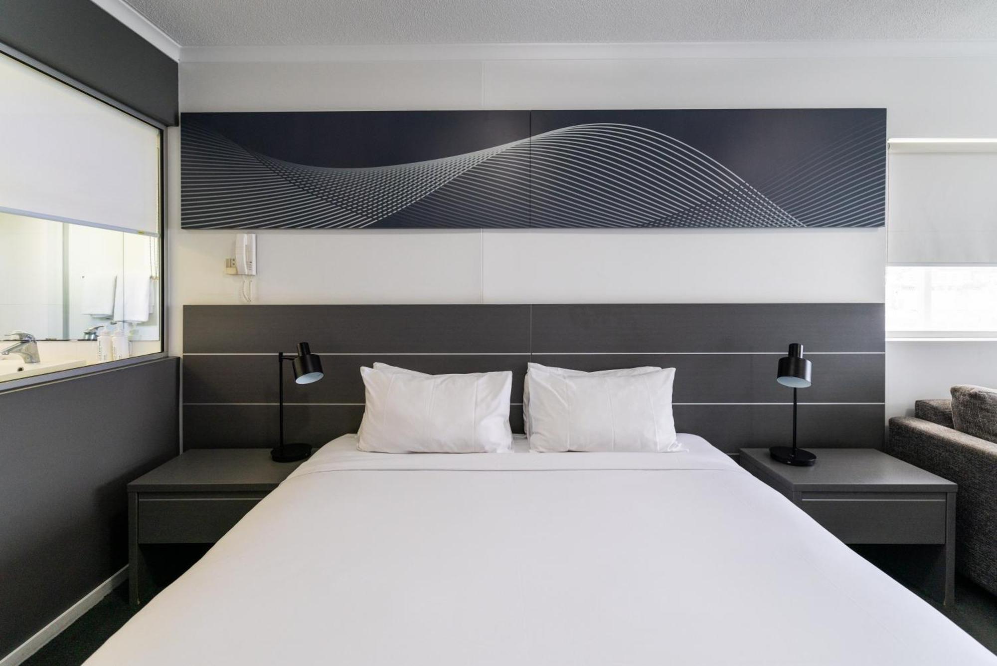 Oaks Townsville Metropole Hotel Екстер'єр фото