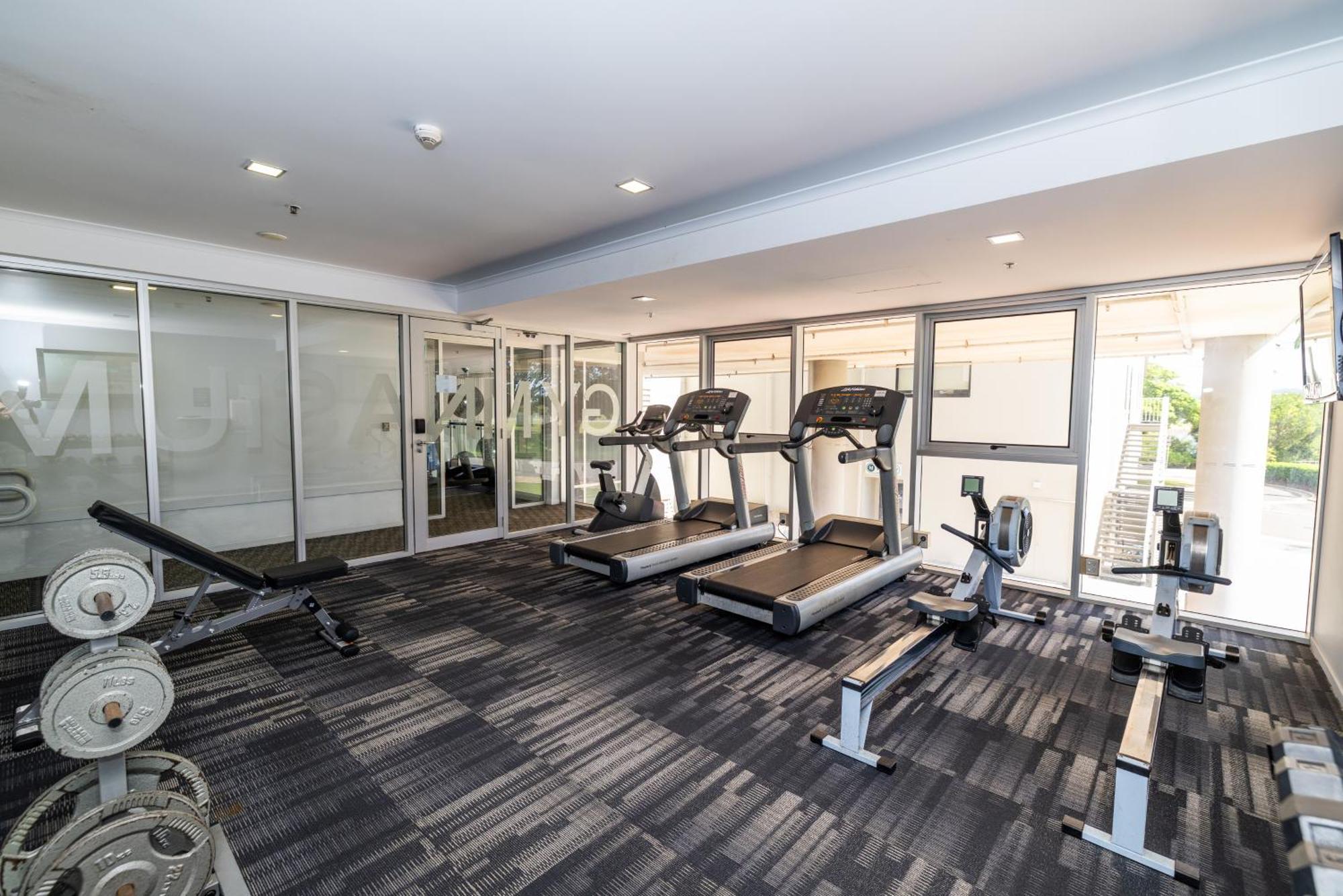 Oaks Townsville Metropole Hotel Екстер'єр фото